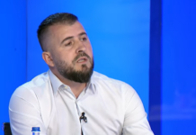 Lushtaku: Kurtin e pengojnë çlirimtarët, dikur kishte kërkuar largimin e fotografisë së Adem Jasharit