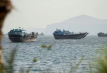 Irani bllokon Ngushticën e Hormuzit: Nuk do të hapet pa u ndalur sulmet e SHBA-së