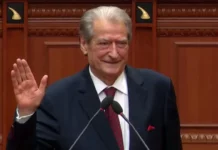 “Unë erdha, u krye”, thotë Sali Berisha pasi raportohet heqja e “non grata”-s nga SHBA