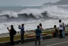 Rrëshqitjet e dheut në Filipine lënë 15 të vdekur, tajfuni “Bavi” afrohet drejt Azisë Lindore