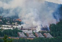 Zjarr i madh në Norvegji, mbi 100 shtëpi përfshihen nga flakët
