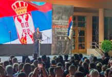 Vuçiq rikthen retorikën e Millosheviqit, sulmon Kosovën dhe NATO-n përmes narrativës së viktimizimit serb