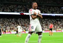 Mbappe me hat-trick i dhuron Mourinhos fitoren e parë të rikthimit në Bernabeu