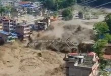 Mbi 150 të vdekur dhe qindra të zhdukur pas përmbytjeve masive në Nepal