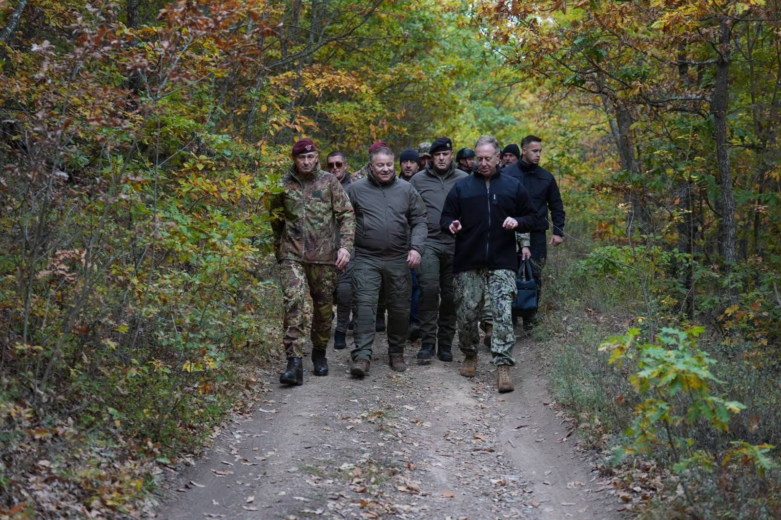 Wikoff, Vergori dhe Hoxha në veri, përcjellin patrullimet e përbashkëta të KFOR-it dhe Policisë së Kosovës