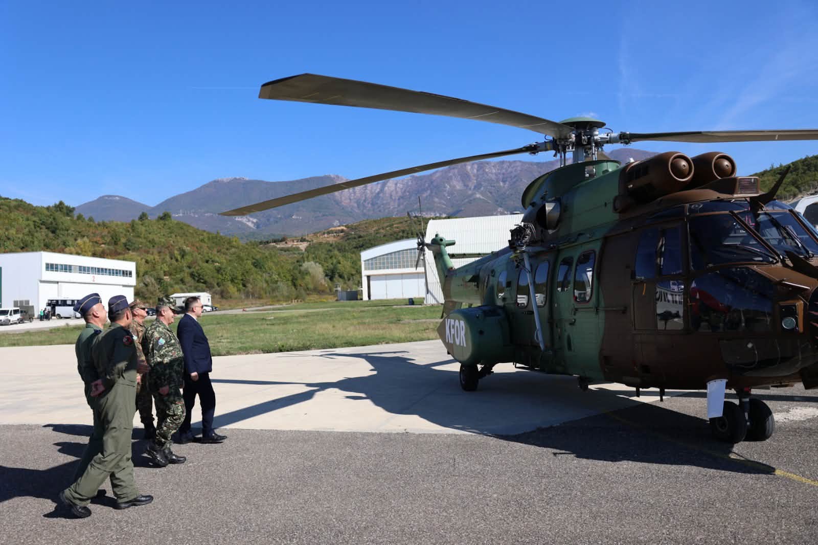 Shqipëria dërgon kontingjentin e parë të helikopterëve në misionin e KFOR-it në Kosovë