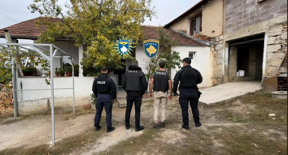 Arrestohen dy të dyshuar për krime lufte në rastin e Masakrës së Padalishtës
