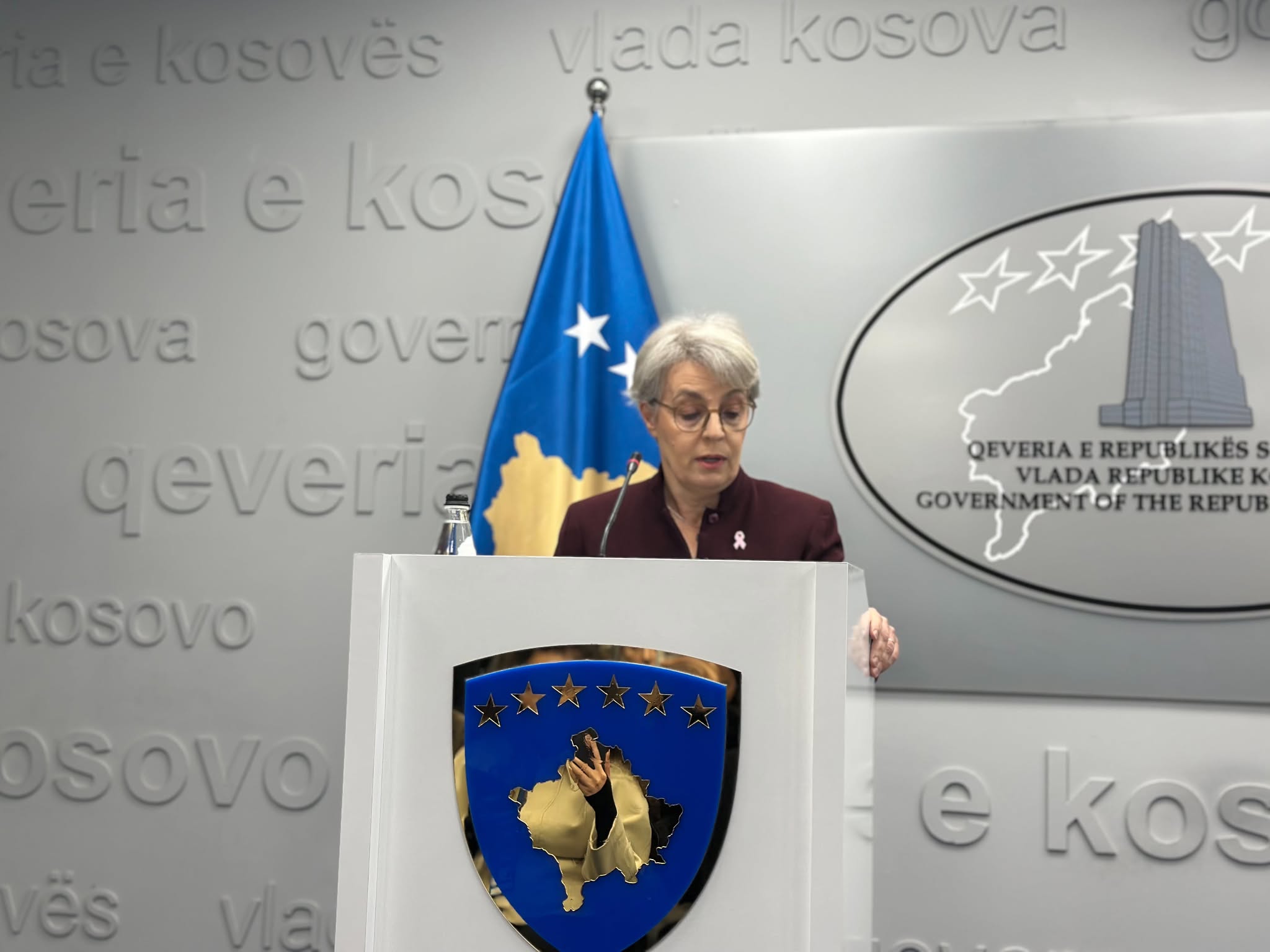 Gërvalla prezanton raportin për rastin Zekaj: Institucionet kishin paralajmërime serioze Gërvalla prezanton raportin për rastin Zekaj: Institucionet kishin paralajmërime serioze