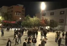 Nisin të shpërndahen protestuesit në Prishtinë