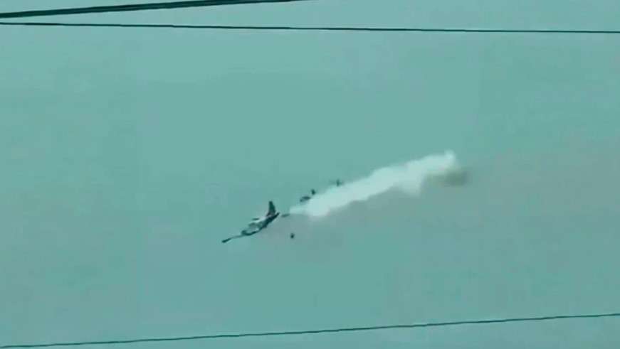 Përplasen dy avionë ushtarakë gjatë stërvitjes në Filipine, humbin jetën katër pilotë