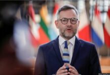 Ish-ministri gjerman i reagon Daçiqit për “valvitjen e flamurit serb mbi Prizren”: E gjora Serbi, kjo çon në luftë