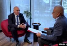 Kasparov: Bisedimet me Putinin janë të kota, lufta është “baza ideologjike” e pushtetit të tij