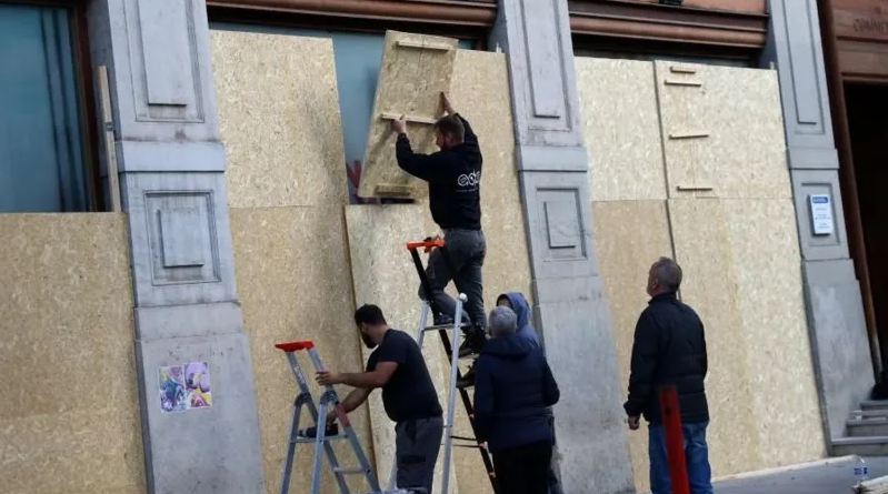 Qindra mijëra protestues pritet të dalin në rrugë, Franca shton masat e sigurisë