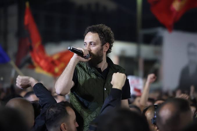 Haziri s’jep shenja për protestë pas kthimit të Ligjit për Specialen në Kuvend