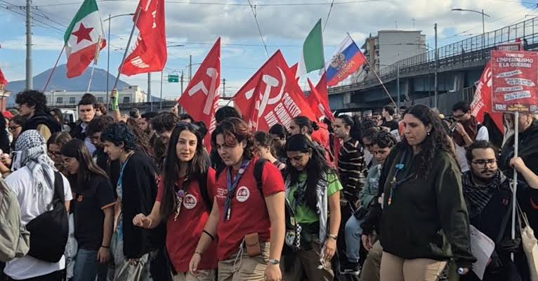 Dhjetëra mijëra protestues në Itali, grevë e përgjithshme në mbi 40 qytete