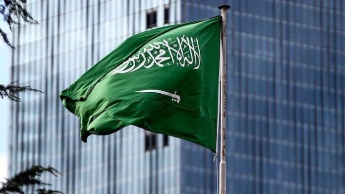 Arabia Saudite lehtëson vizat për qytetarët e Kosovës, mund të aplikojnë online ose t’i marrin në mbërritje