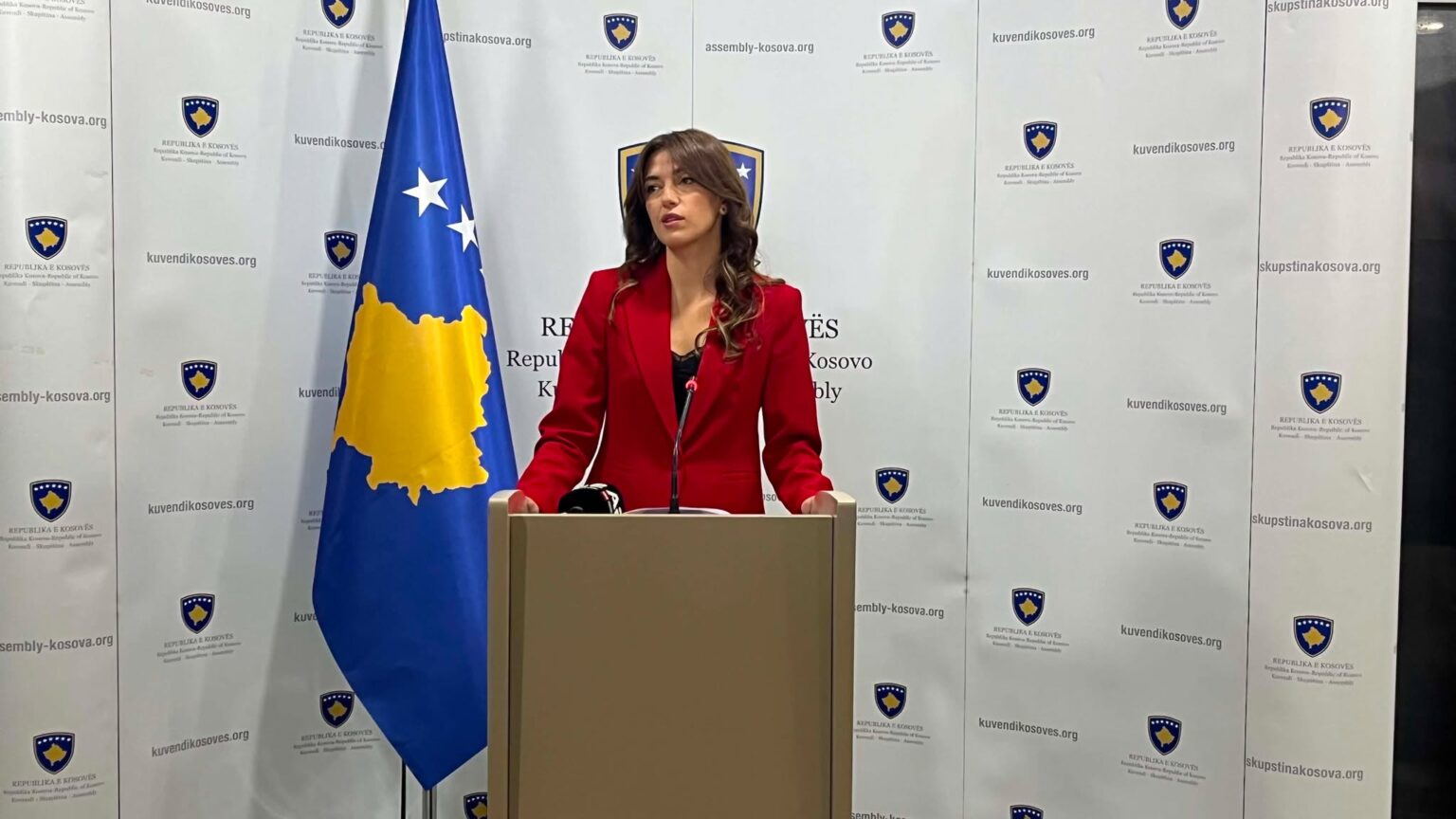 Haxhiu njofton për seancën e së entjes